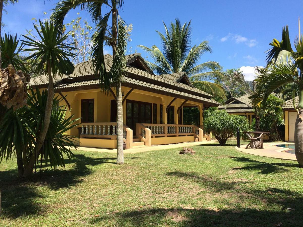 Marilyns Residential Resort Maret Exterior photo