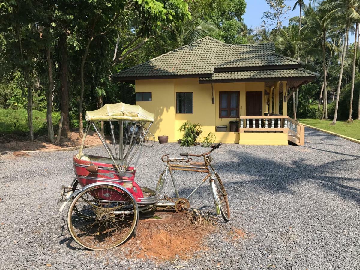 Marilyns Residential Resort Maret Exterior photo