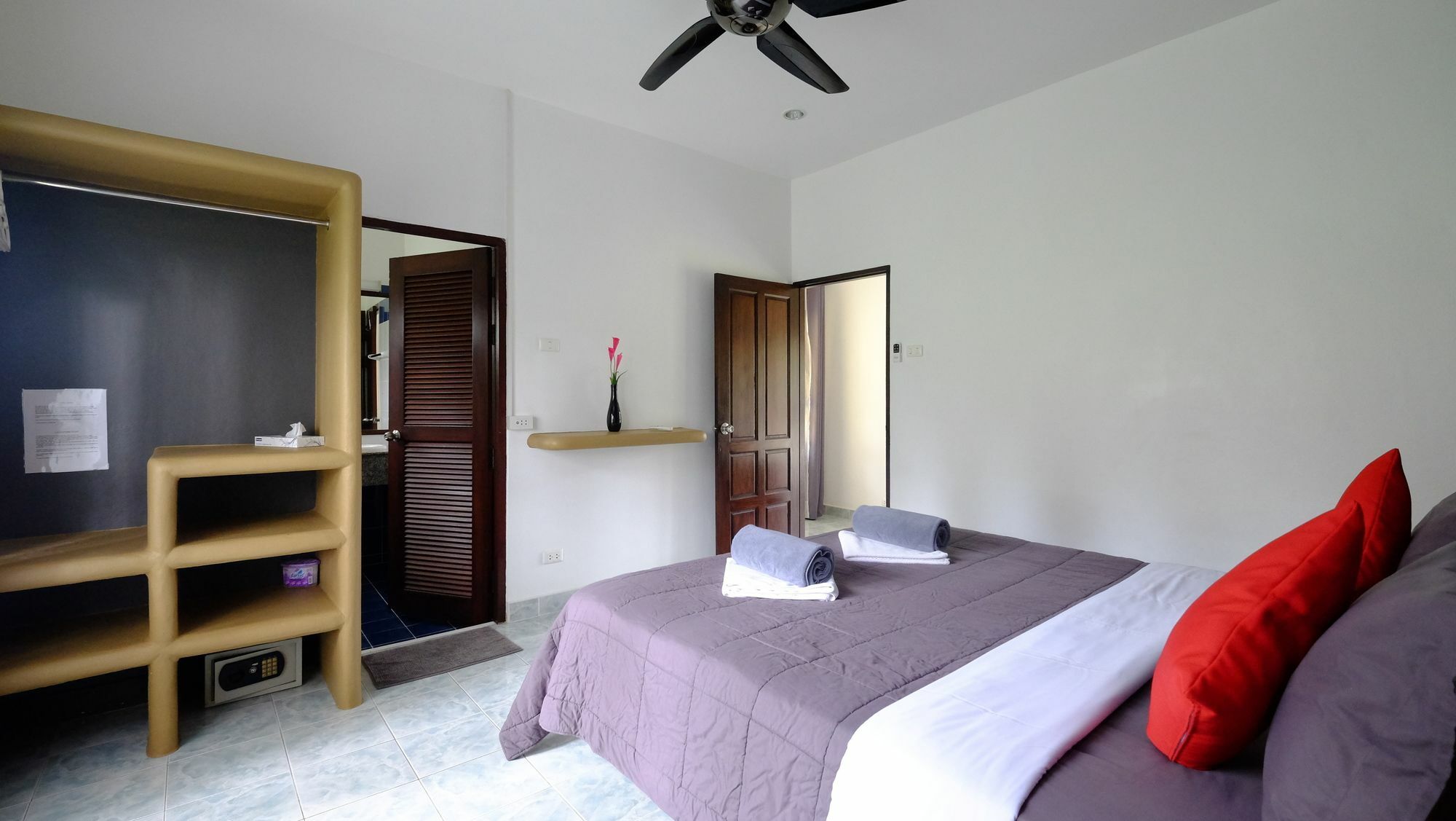 Marilyns Residential Resort Maret Exterior photo