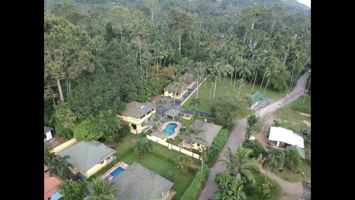 Marilyns Residential Resort Maret Exterior photo