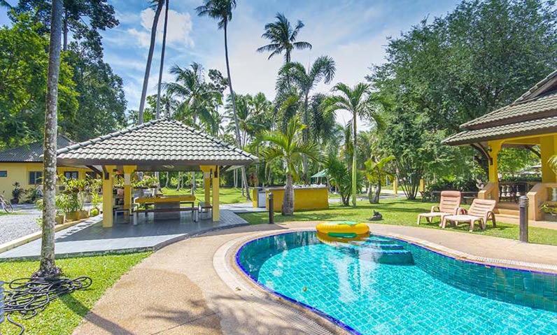 Marilyns Residential Resort Maret Exterior photo